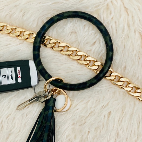 Key chain - Picture 5 of 8